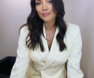 Garnitur Pauliny Krupińskiej to idealna propozycja na komunię. Elegancki i w jednym z najmodniejszych odcieni tej wiosny