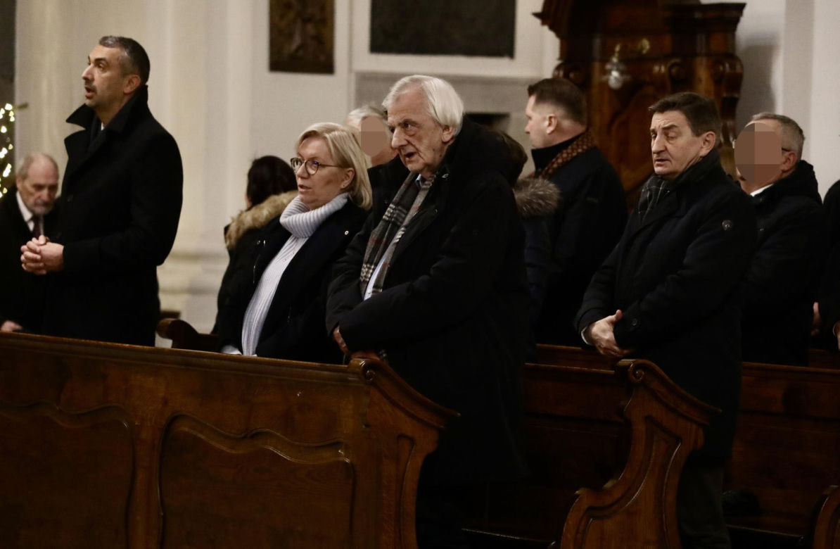 10. rocznica śmierci Jadwigi Kaczyńskiej. Jarosław Kaczyński u boku pani Basi