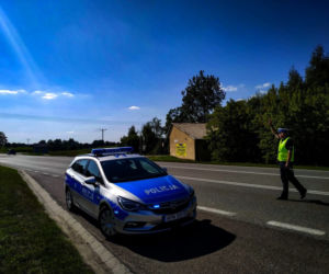 Policja prowadzi wzmożone kontrole na podlaskich drogach