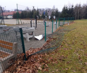 Policja zatrzymała wandali z Ciężkowic