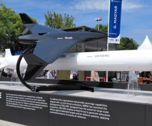 Pocisk manewrujący LCM Mk II i dron Deluge