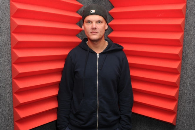 Avicii, Sia ID (All I Need)