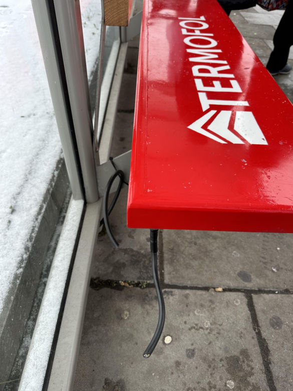 Zniszczono pierwszy podgrzewany przystanek w Krakowie