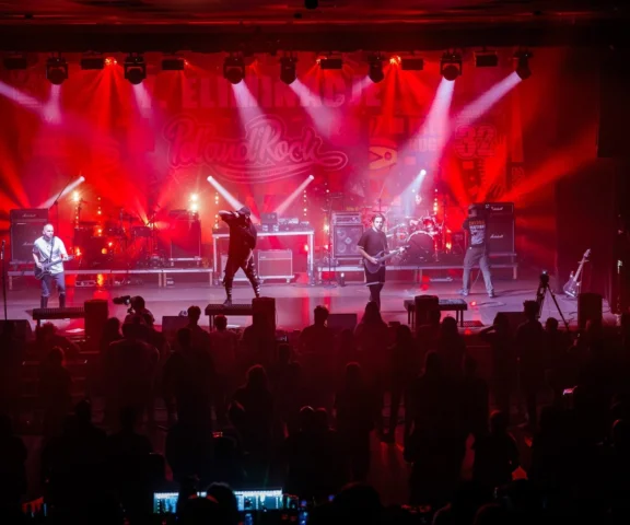 Pol’and’Rock Festival 2026 – gdzie oglądać transmisję? Koncerty z domu!
