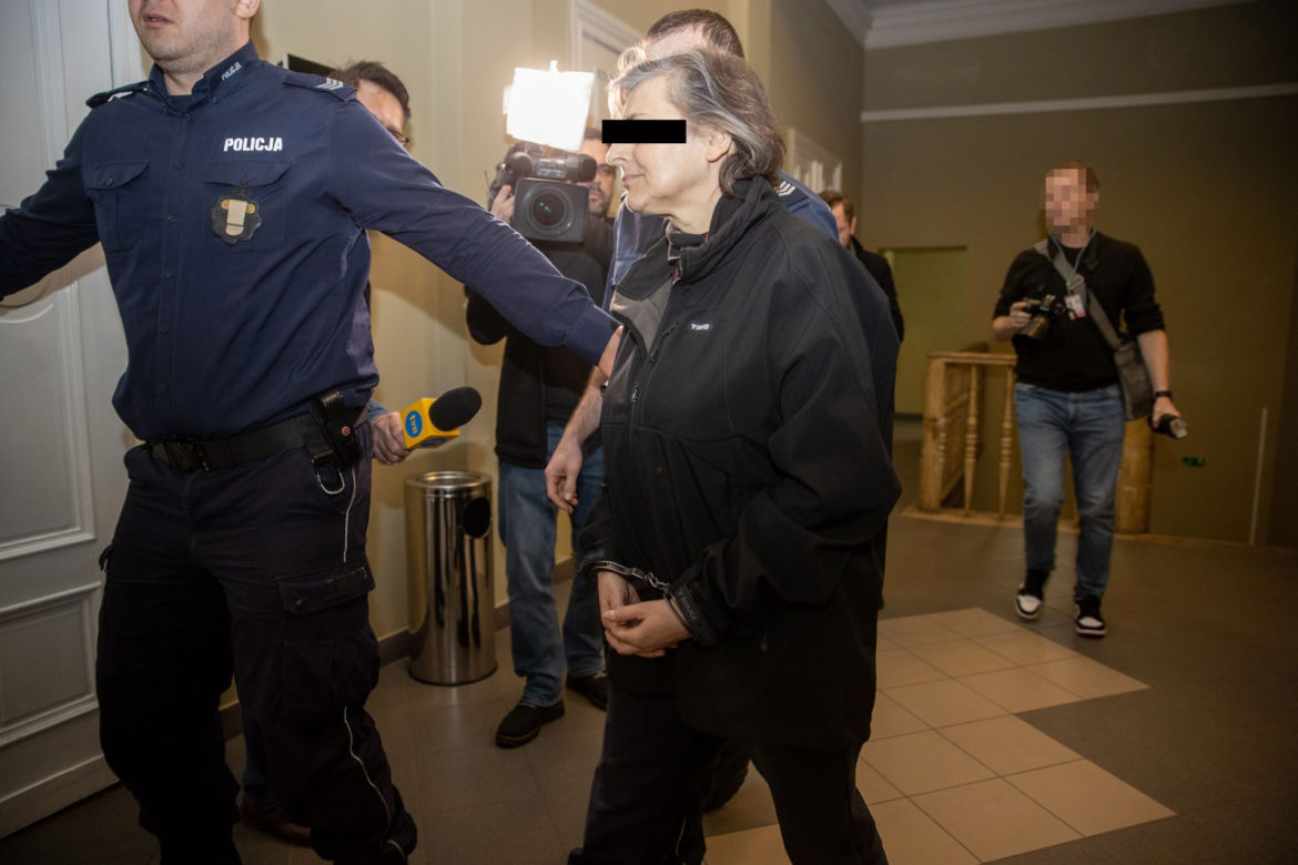 Szefowa potwór wywiozła konającego pracownika do lasu