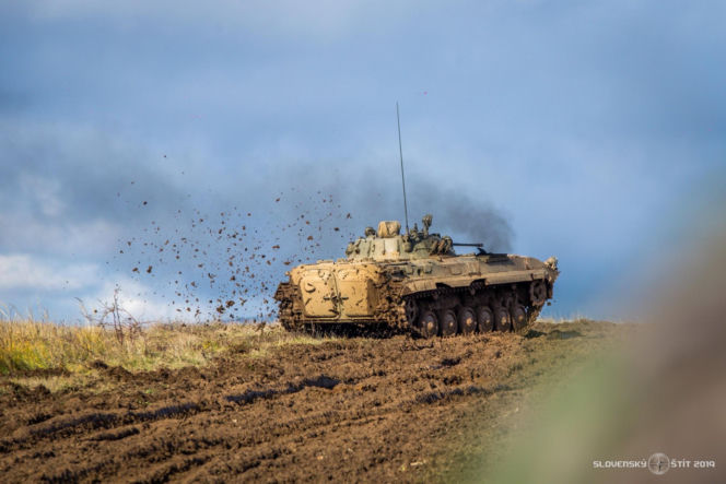 Nowe życie BMP-1. Słowacy uruchamiają seryjną produkcję kadłubów BWP