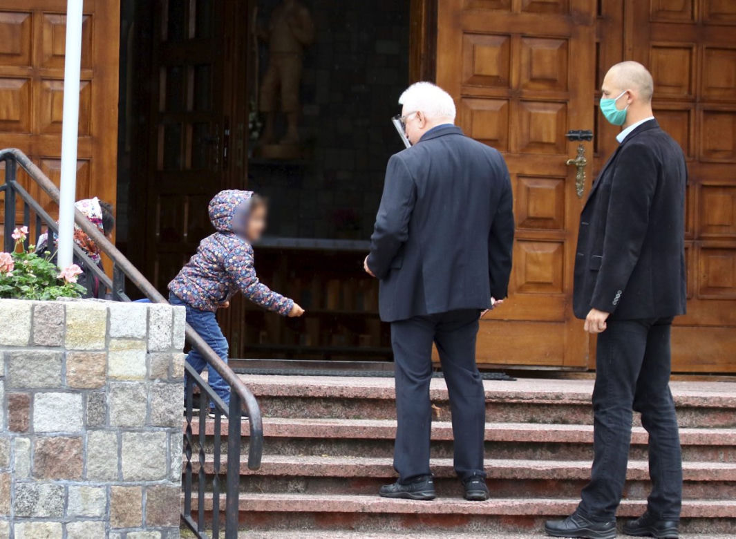 Lech Wałęsa na niedzielnej mszy