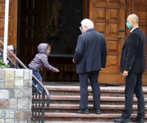Lech Wałęsa na niedzielnej mszy