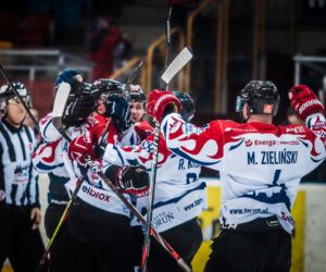KH Energa Toruń - Ciarko STS Sanok 4:3 d. - zdjęcia z lodowiska Tor-Tor