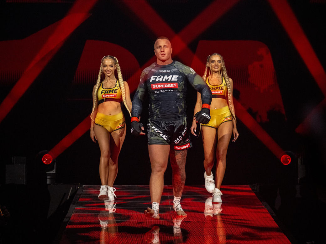 Denis Załęcki - Bartek Szachta na Fame MMA 30
