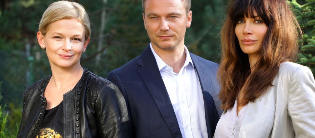 M jak MIŁOŚĆ odc. 963. Marta (Dominika Ostałowska), Andrzej Budzyński (Krystian Wieczorek), Edyta (Ewa Bukowska)