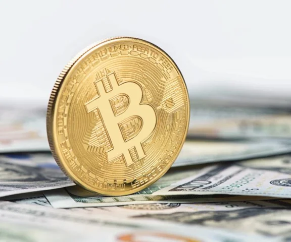 Zondacrypto bez rady nadzorczej. Minister Marcin Kierwiński apeluje o honor