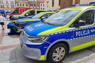 Przymierz policyjny sprzęt i poznaj Grzegorza Dudę! Jeszcze do 15:00 Tarnów zaprasza na wyjątkowy piknik