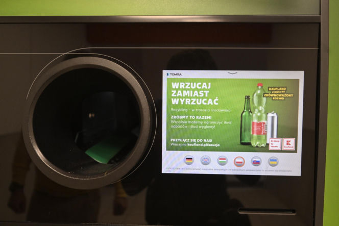 Tak Polacy zarabiają na butelkach i puszkach! Prawie 1000 zł za jednym zamachem