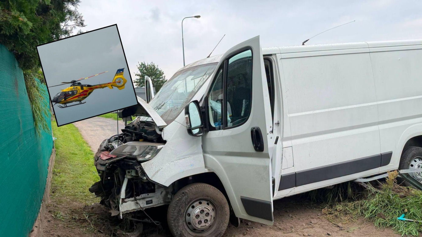 Dostawczy Citroen zjechał z ronda i uderzył w ogrodzenie. Wśród rannych dzieci!