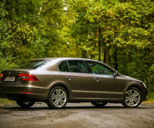 Skoda Superb FL 2013