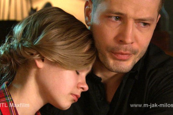 M jak miłość odc. 1061. Tomek (Andrzej Młynarczyk), Zosia (Julia Wróblewska)