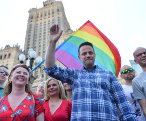 Rafał Trzaskowski na Paradzie Równości