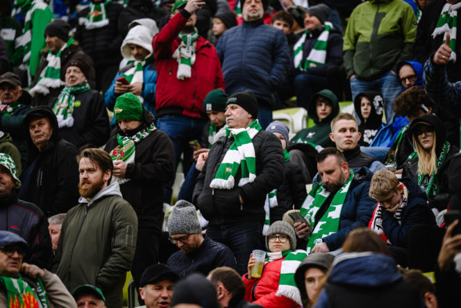 Lechia Gdańsk - Raków Częstochowa; Zdjęcia kibiców z meczu 30. kolejki PKO BP Ekstraklasy
