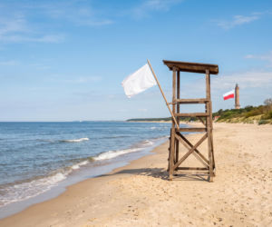 Sinice Świnoujście. Czy w Świnoujściu można się kąpać 15.08? Flaga, warunki pogodowe