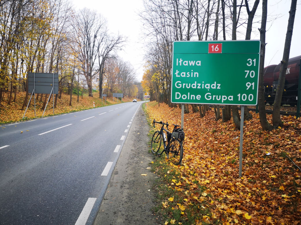 Iławscy rowerzyści uczcili 11 listopada