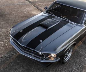 1000-konny Ford Mustang Mach 1