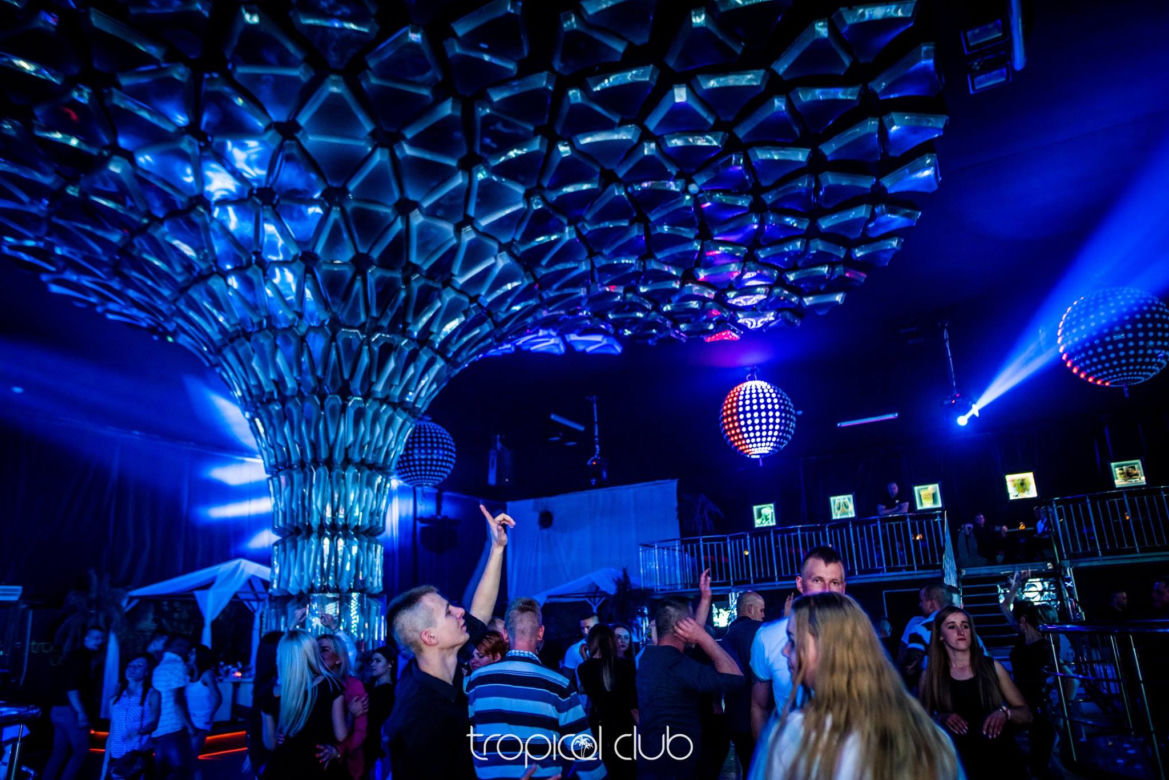 Spłonęła gigantyczna dyskoteka
