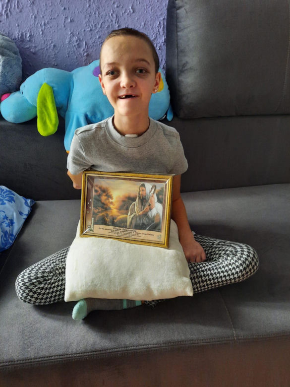 14-letnia Oliwia opowiada o zderzeniu z pociągiem. "Bóg mnie uratował"