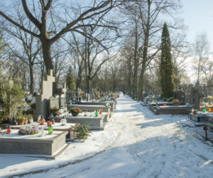 Śmierć coraz droższa! Ceny pochówków niewyobrażalnie wzrosły 