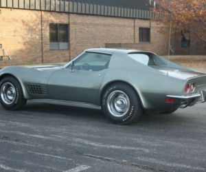 Corvette C3 Stingray z przebiegiem 2155 km
