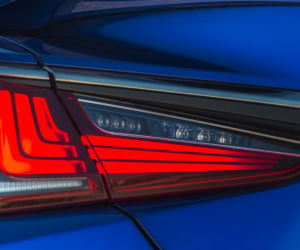 Lexus ES300h F Sport