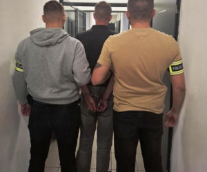 Strzały na kieleckiej Podkarczówce. Pijany 39-latek z bronią pneumatyczną zatrzymany