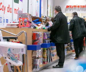 Karski kupił prezenty córce