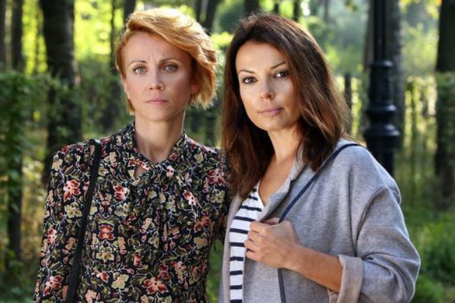 Barwy szczęścia, Kasia (Katatzyna Glinka), Marta (Katarzyna Zielińska)