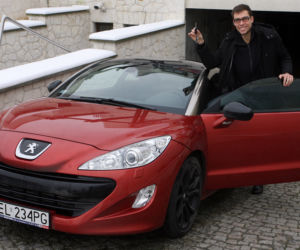 Jerzy Janowicz dostał Pegueota RCZ