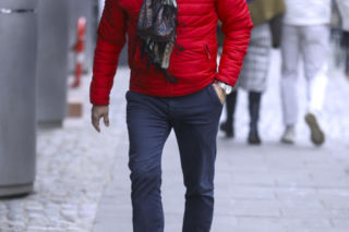 Sportowcy i aktorzy pod siedzibą TVN