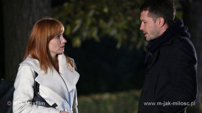 M jak miłość odc. 1120. Agnieszka (Magdalena Walach), Tomek (Andrzej Młynarczyk)