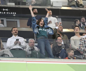 Malinowska, Janiak i Zakościelny kibicują Legii