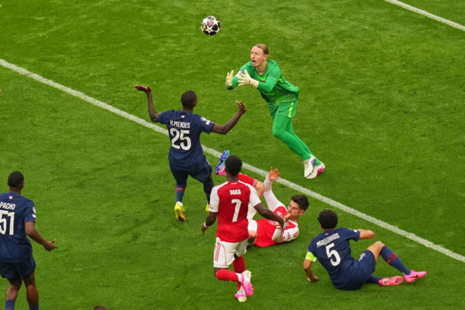 Liga mistrzów. Mecz PSG - Arsenal