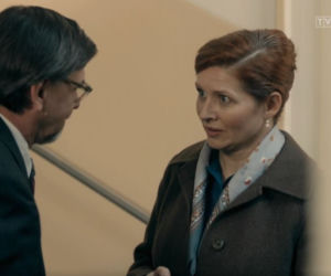Stulecie Winnych 4 odc. 42. mecenas Olszyna (Jacek Łuczak), Ania (Urszula Grabowska)
