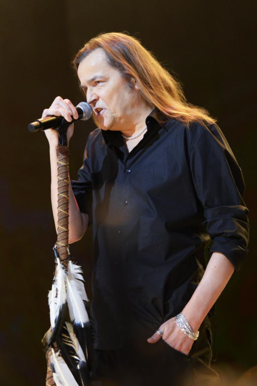 Robert Gawliński z zespołem Wilki podczas TOP Of the TOP Festival 2018