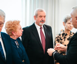 Złoty Gody par małżeńskich w Siedlcach - wręczenie pamiątkowych medali