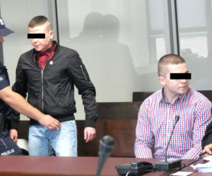 Zwyrodnialcy gwałcili bejsbolem