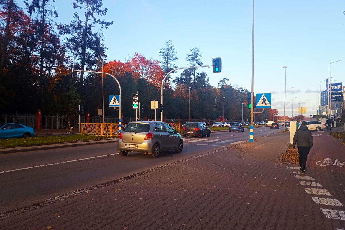 Nowa sygnalizacja świetlna na ulicy Mieszka I
