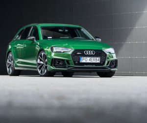 Audi RS4 Avant B9 2.9 TFSI V6 450 KM Tiptronic quattro
