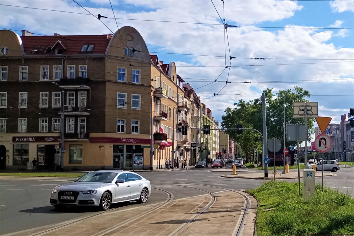 Główne skrzyżowanie na Turzynie ma nową nazwę, jednak mało kto o niej wie