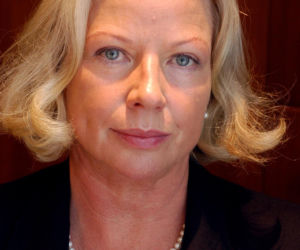 Bożena Dykiel na zdjęciach sprzed ponad 20 lat. Tak wyglądała w pierwszych odcinkach Na Wspólnej