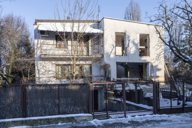 Jarosław Kaczyński nie może wrócić do domu