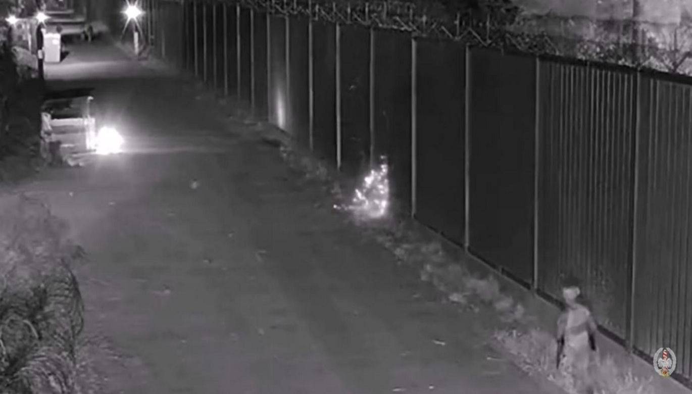 Nocny atak na polską granicę! Próba podpalenia wojskowego posterunku [ZDJĘCIA]. 