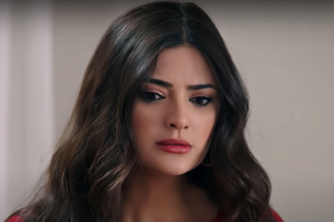 Hilal Yıldız jako Zuhal w "Emanet" 